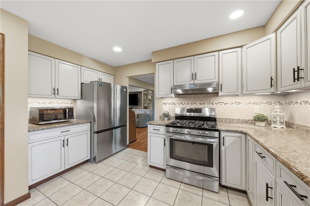 3103 Hope Court