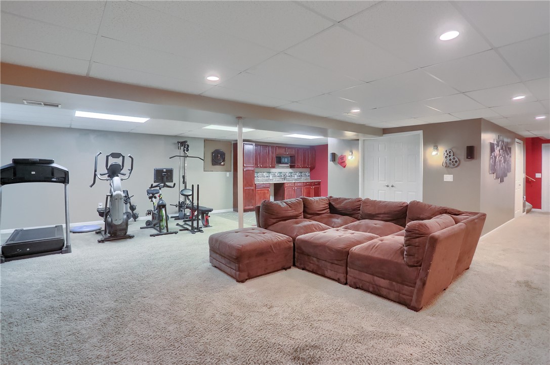 371 Hickernell Rd