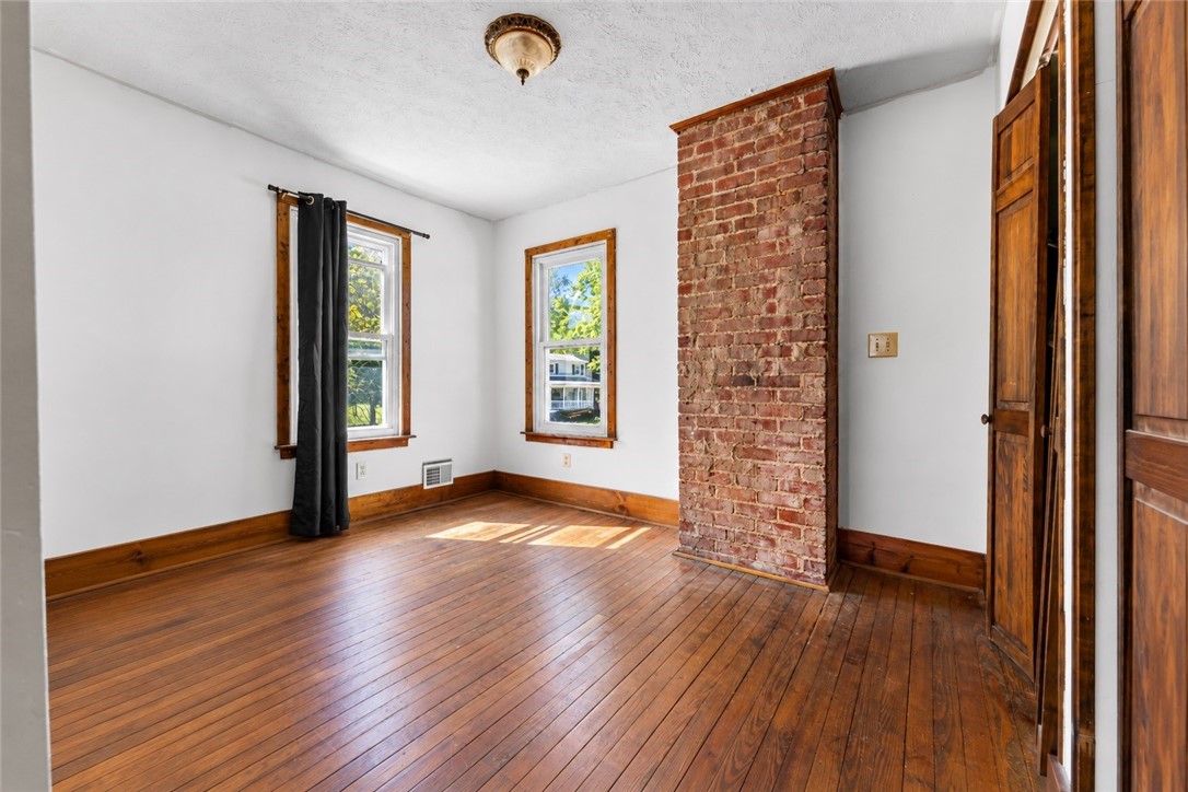 701 Stanley Ave
