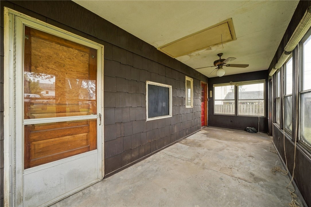 87 United Rd