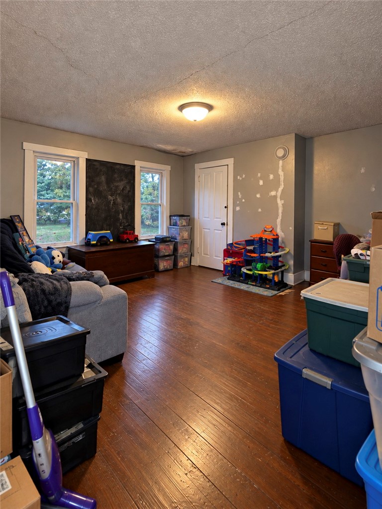 46 Chapel Hill Rd