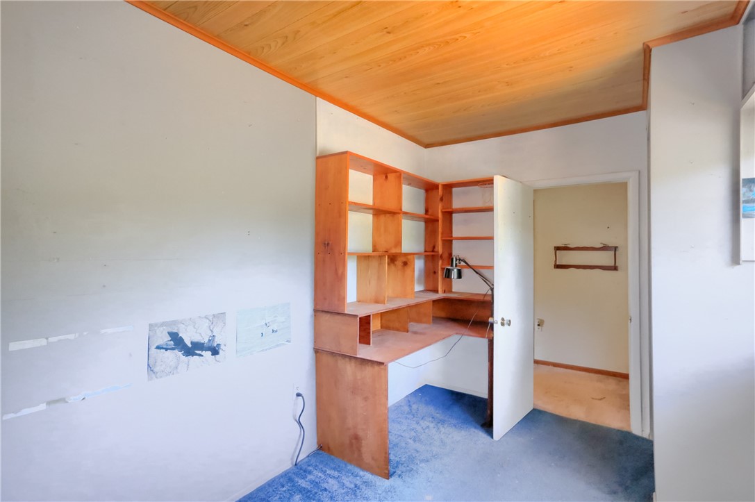 423 Little Creek Rd
