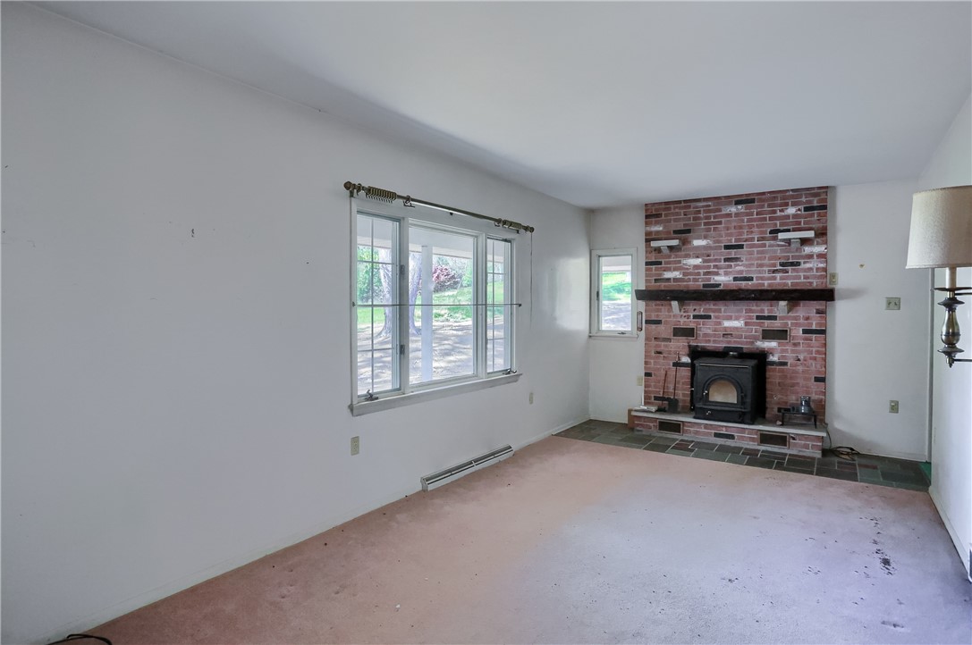 423 Little Creek Rd