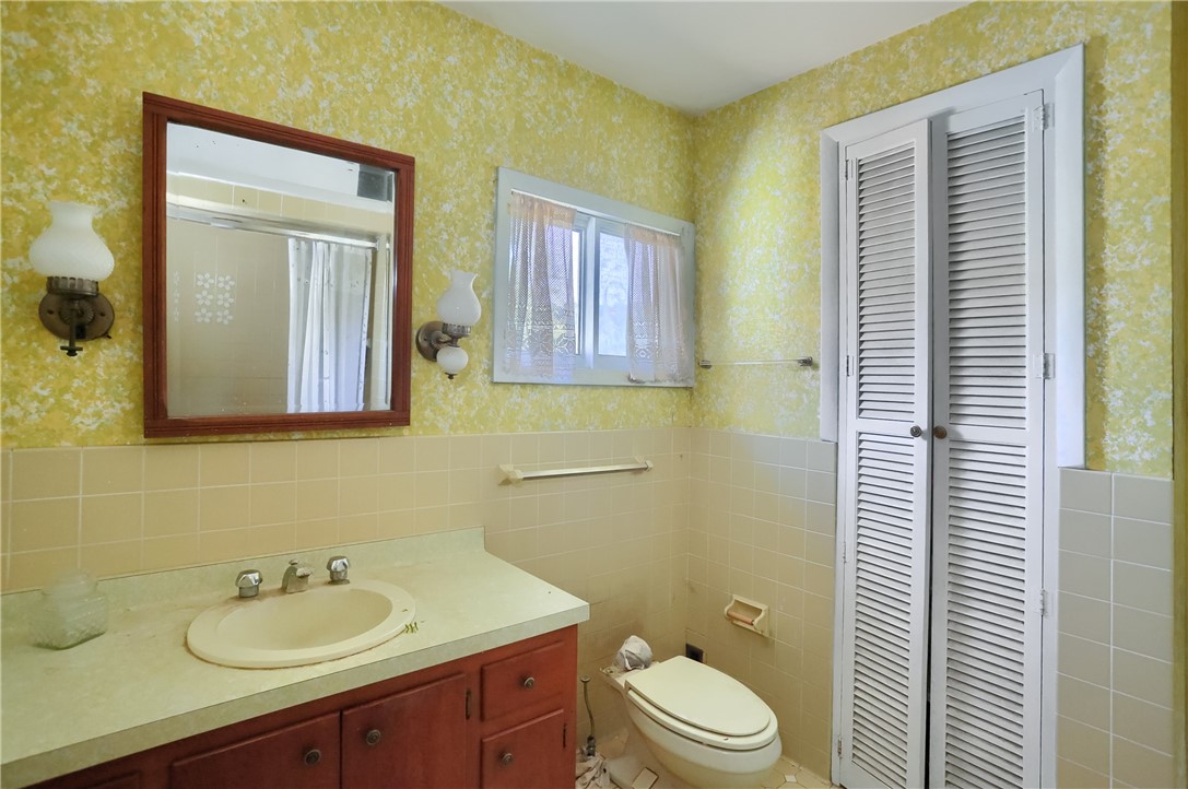 423 Little Creek Rd