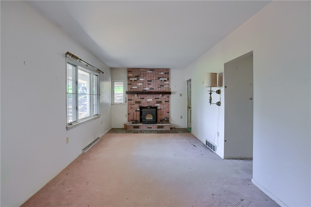 423 Little Creek Rd