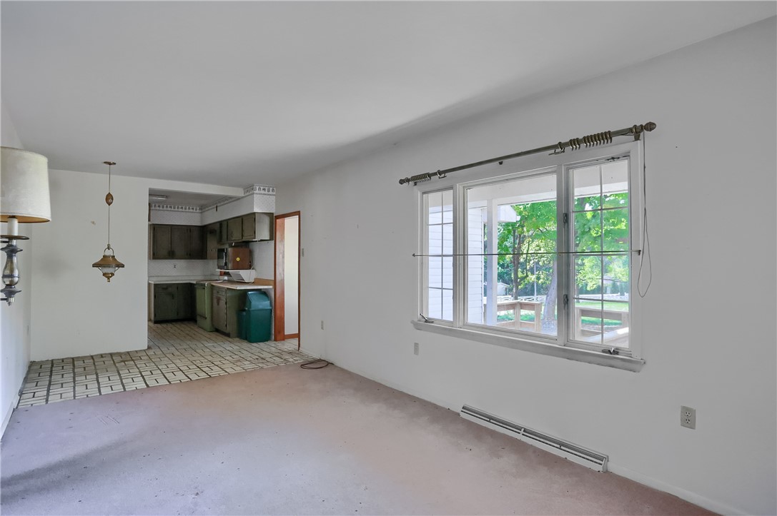 423 Little Creek Rd