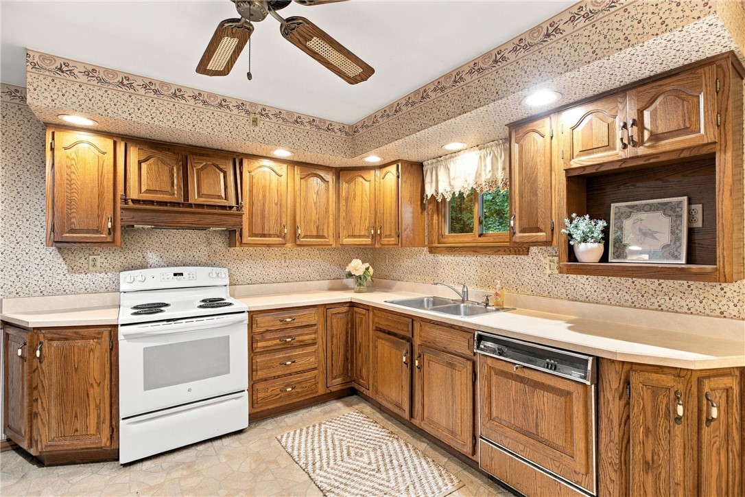 148 Carol Rose Dr