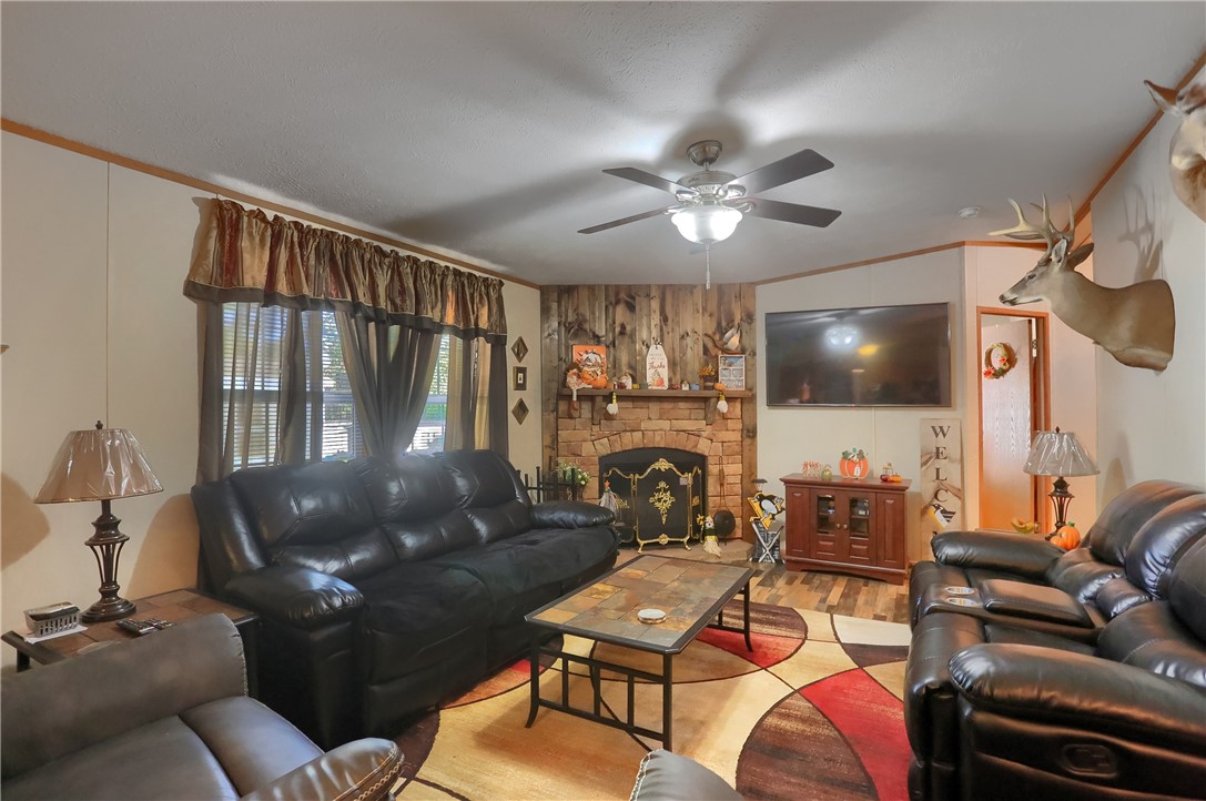 117 Annette Dr