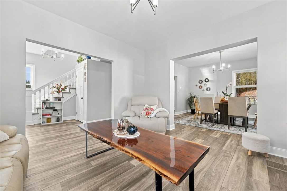 170 Queen Junction Rd