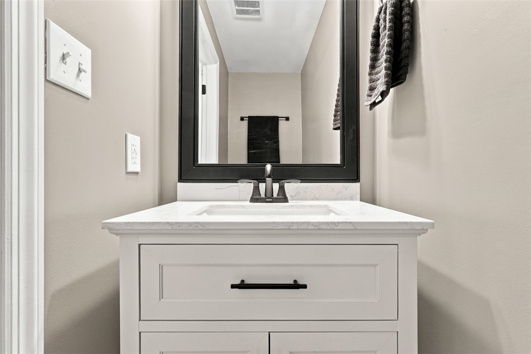 216 Catalpa