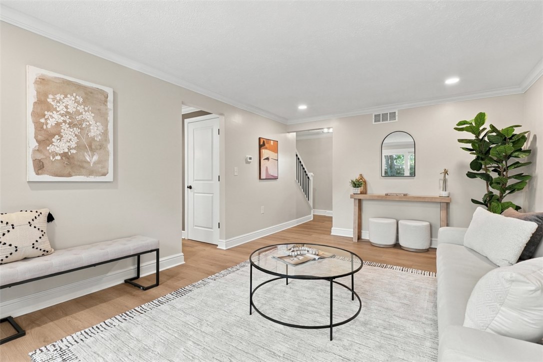 216 Catalpa