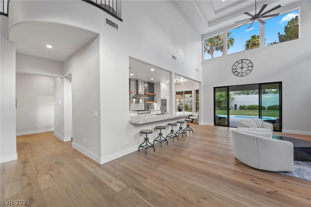 2264 Buckingham Court