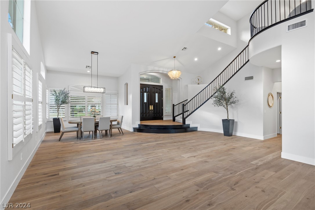 2264 Buckingham Court