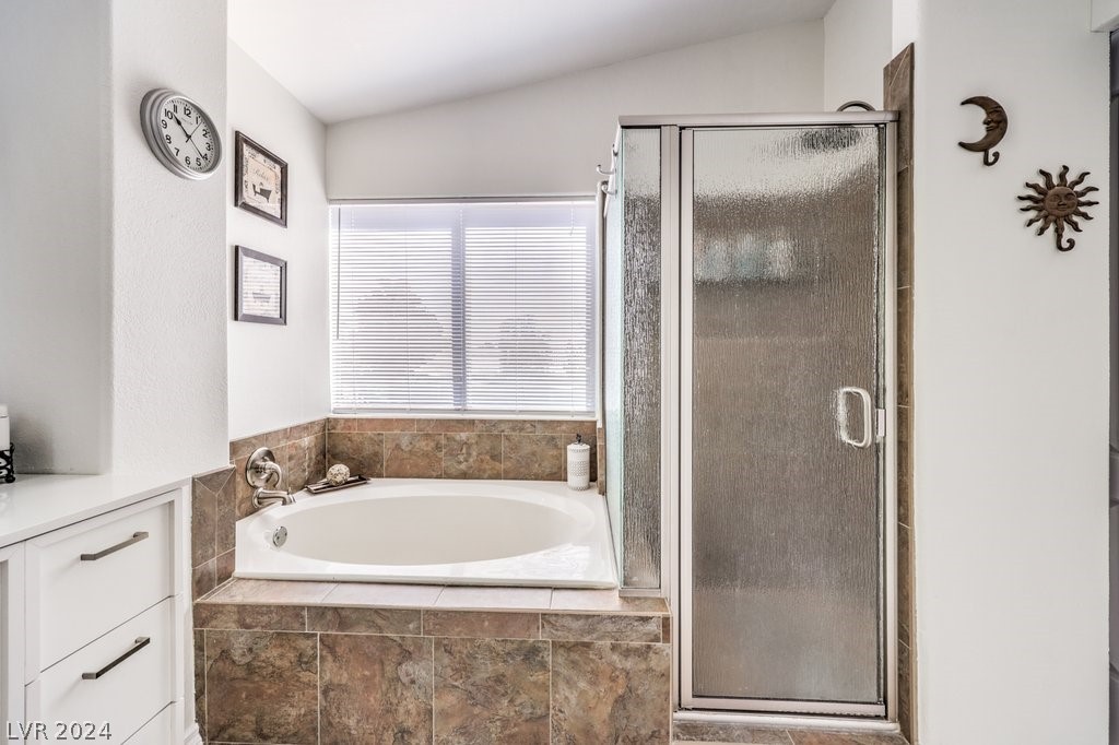 142 Kachina Drive