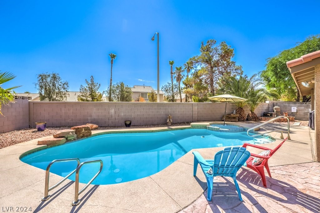 142 Kachina Drive