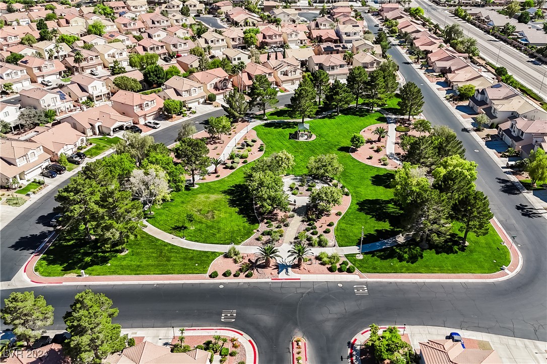 4821 Pounding Surf Avenue