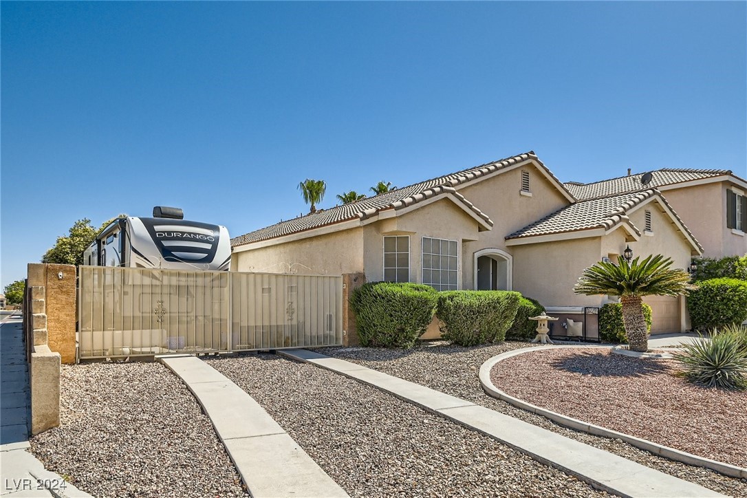 4821 Pounding Surf Avenue