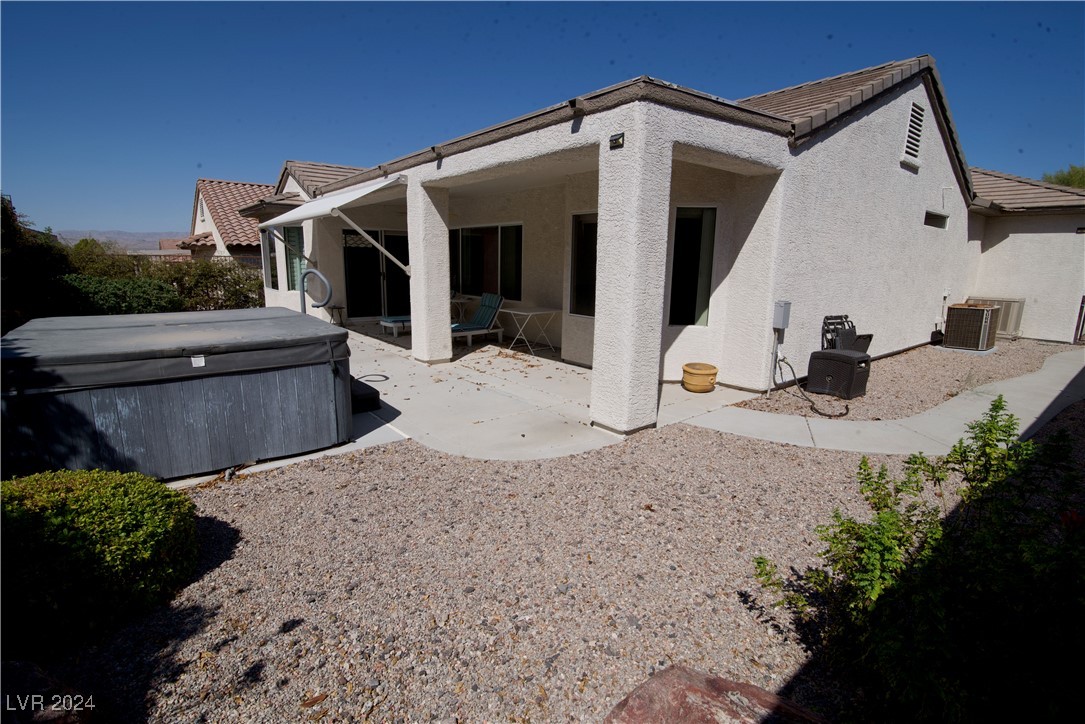 3011 Hickory Valley Road