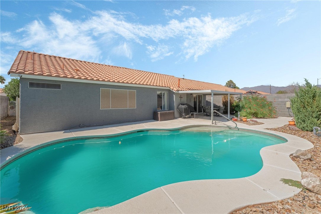 5116 Vista Del Rancho Way