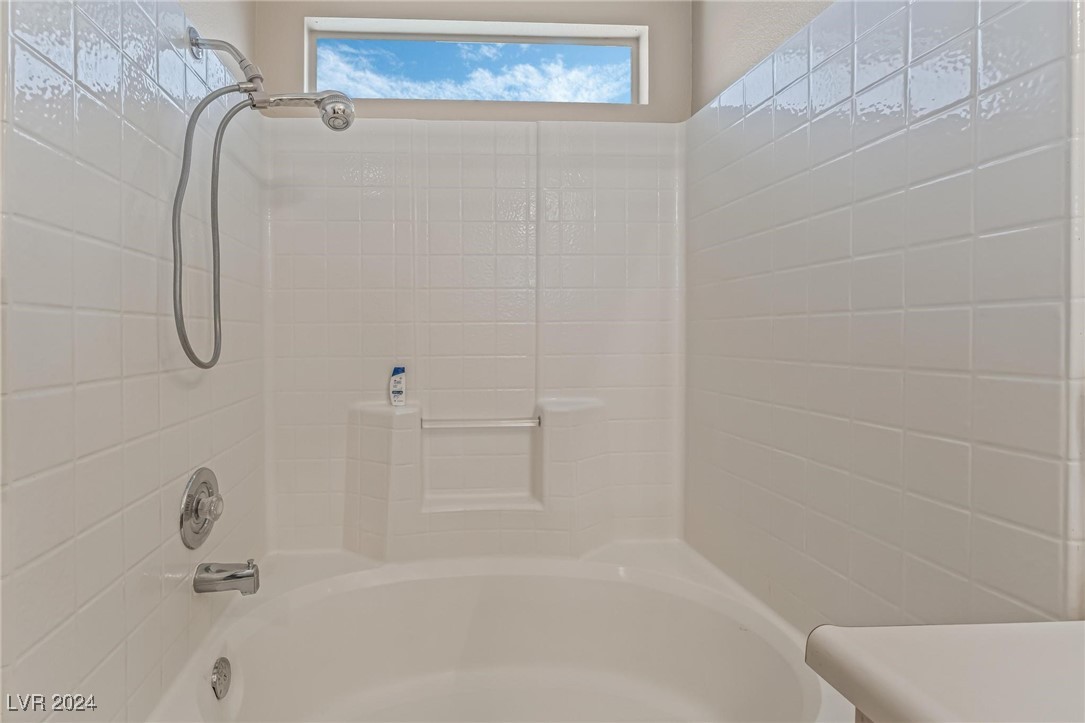 5116 Vista Del Rancho Way