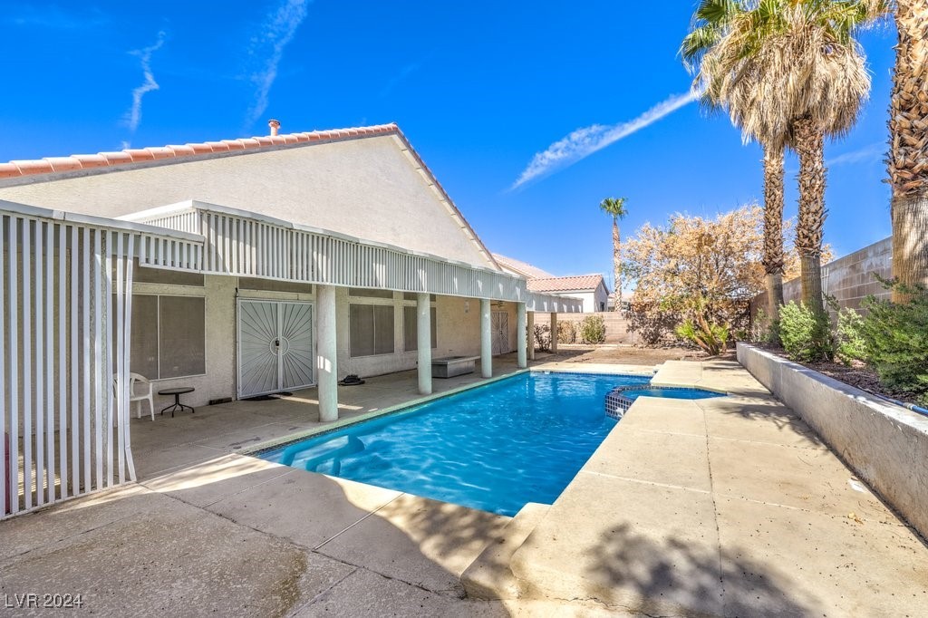 1260 Honey Lake Street