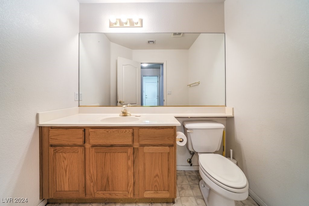 1260 Honey Lake Street