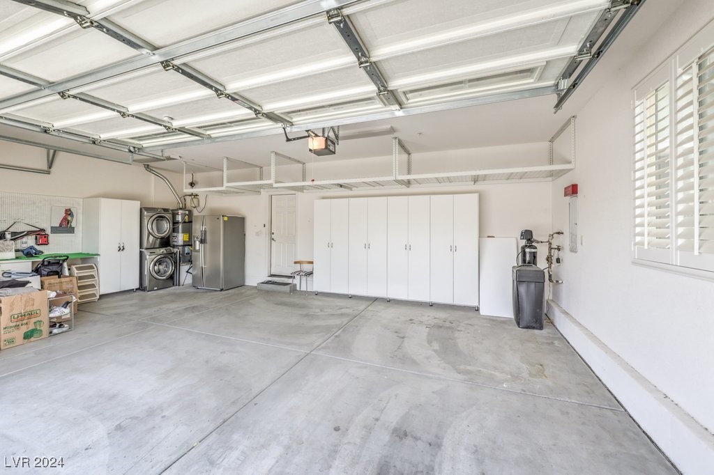 853 Valley Moon Court