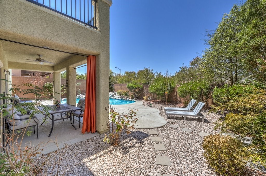 853 Valley Moon Court