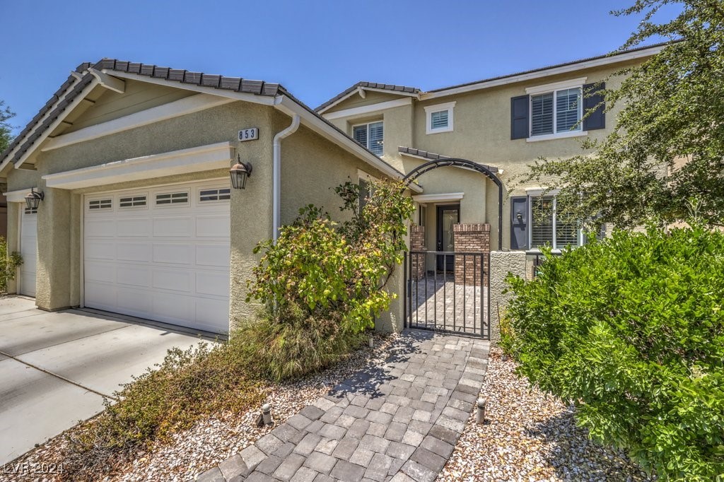 853 Valley Moon Court