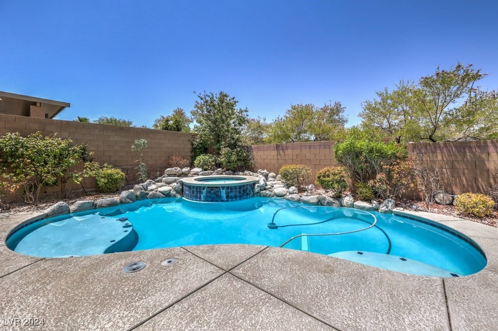 853 Valley Moon Court