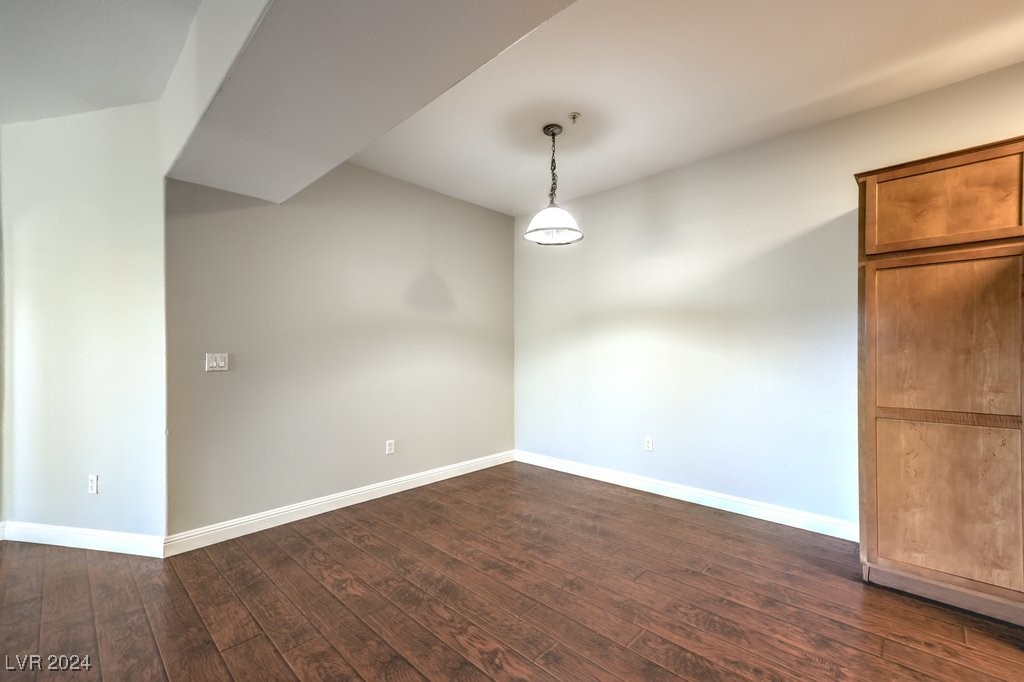 2291 West Horizon Ridge Parkway 13274