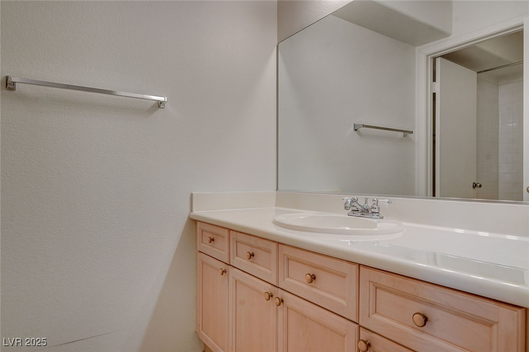 7300 Mountain Thicket Street