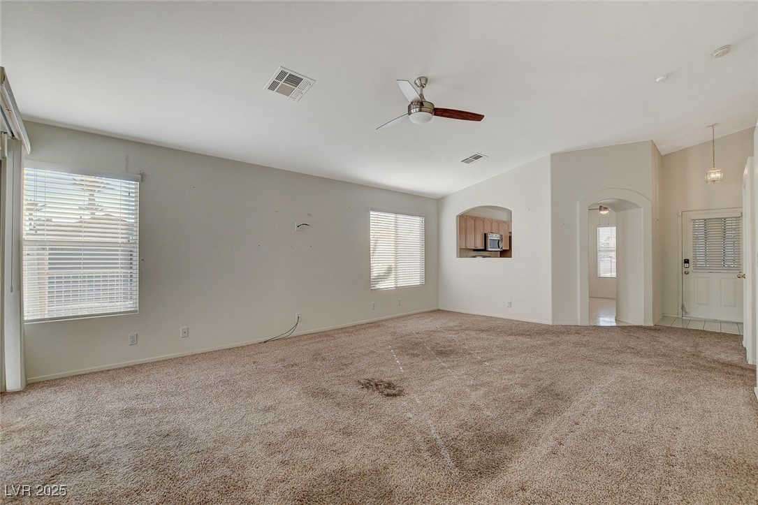 7300 Mountain Thicket Street