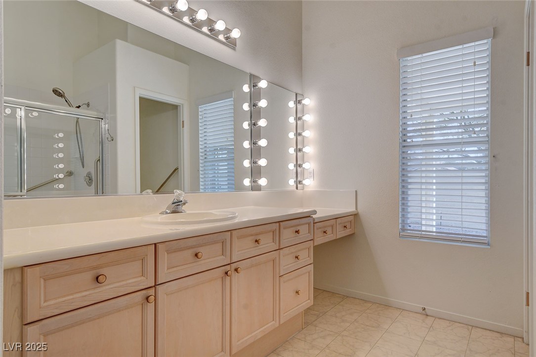 7300 Mountain Thicket Street