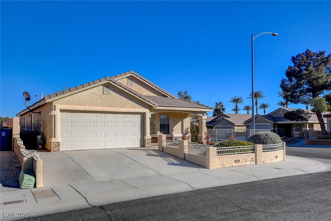 7300 Mountain Thicket Street