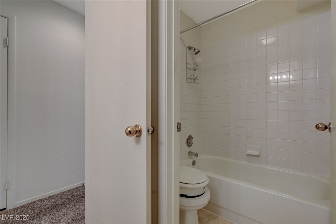 7300 Mountain Thicket Street