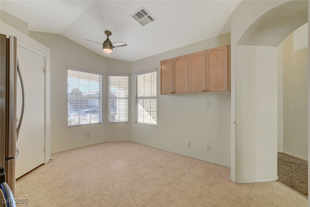 7300 Mountain Thicket Street