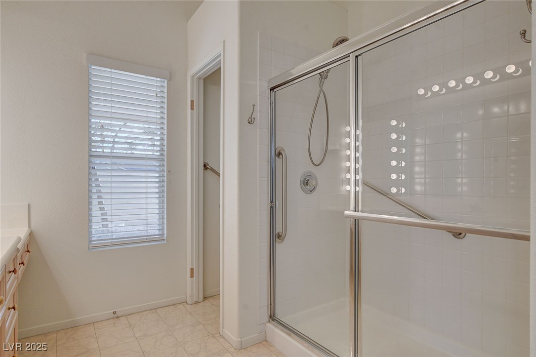 7300 Mountain Thicket Street