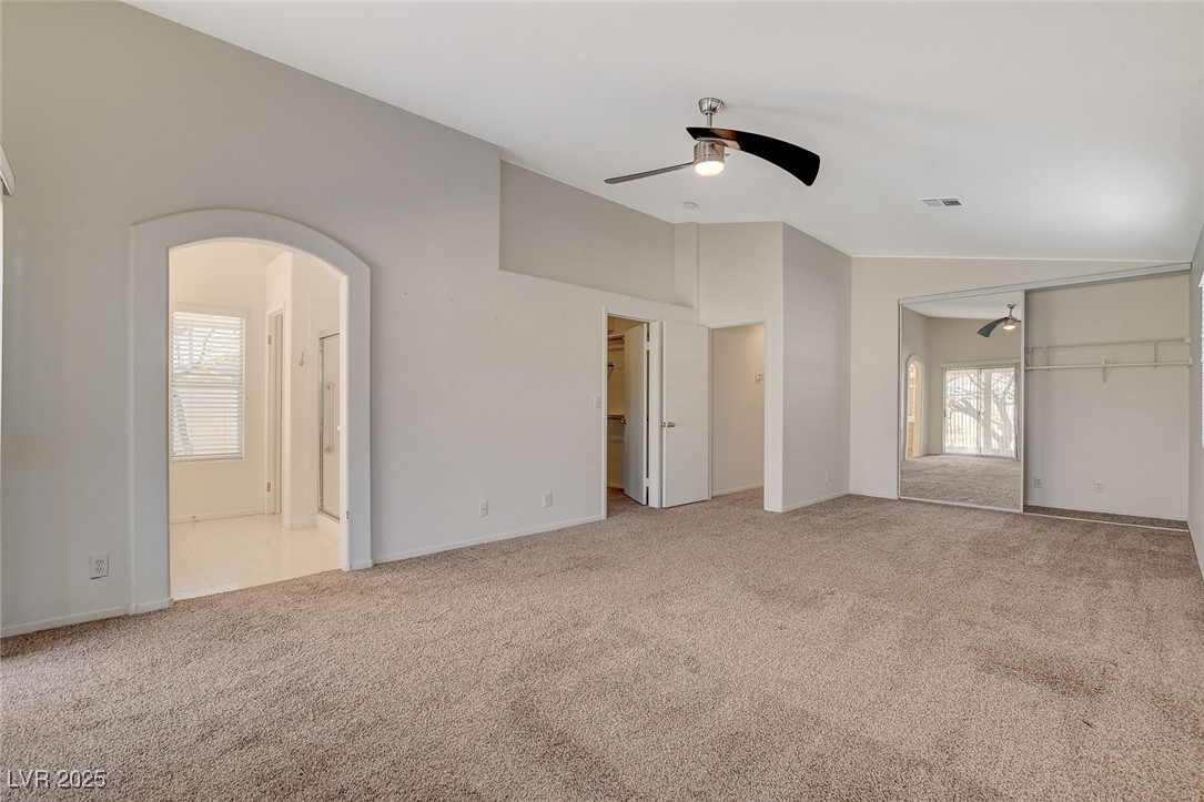 7300 Mountain Thicket Street