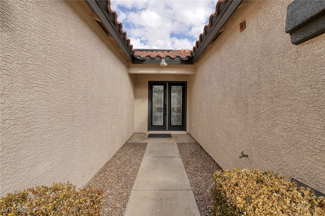 1592 Bamboo Bay Drive