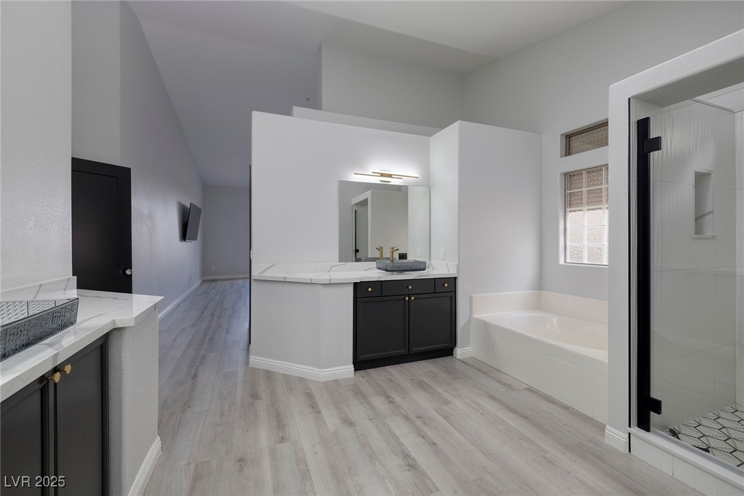 1592 Bamboo Bay Drive