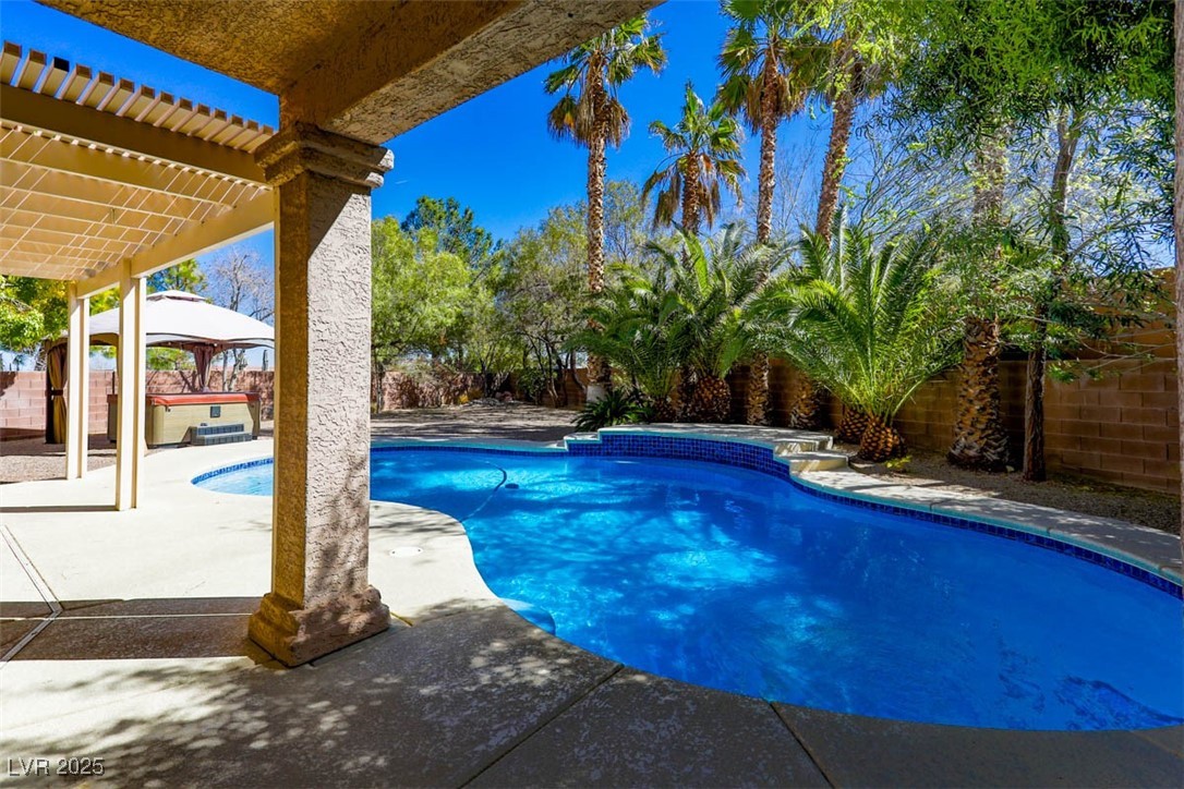 10301 Tower Ridge Avenue