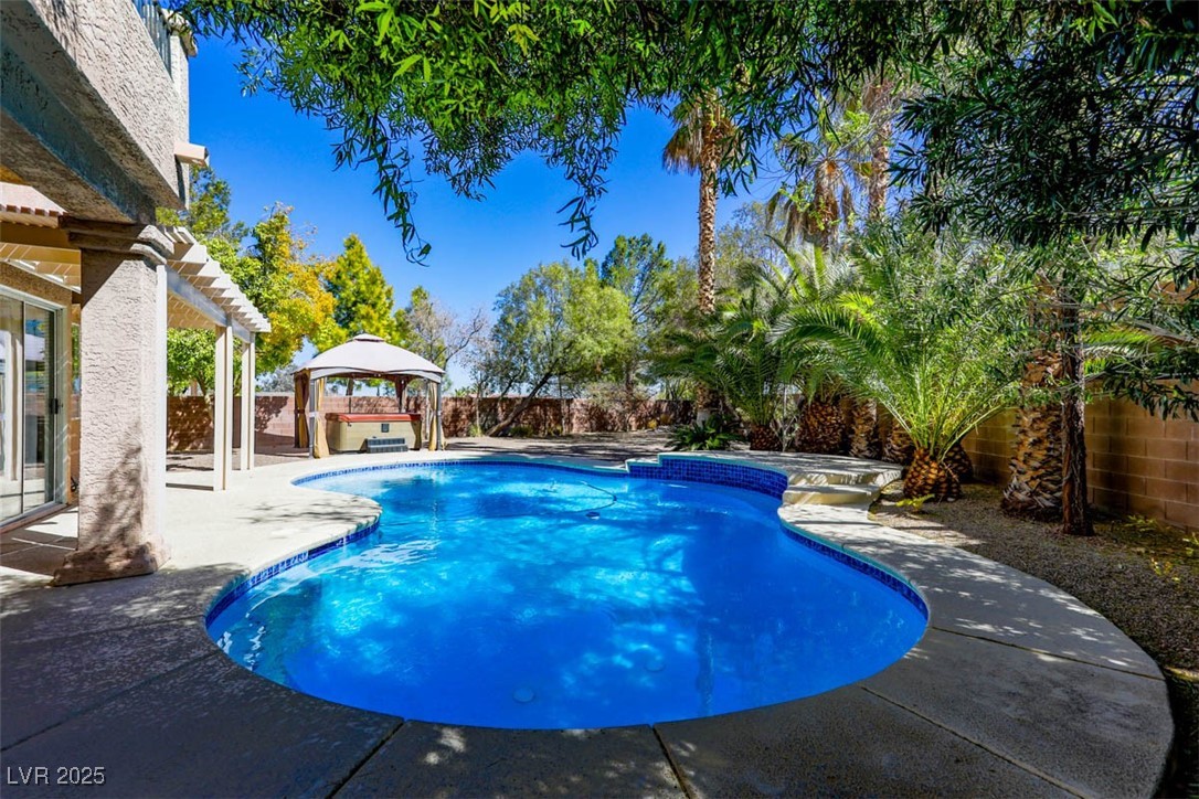 10301 Tower Ridge Avenue