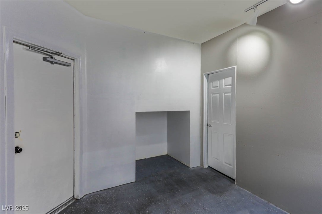 10301 Tower Ridge Avenue