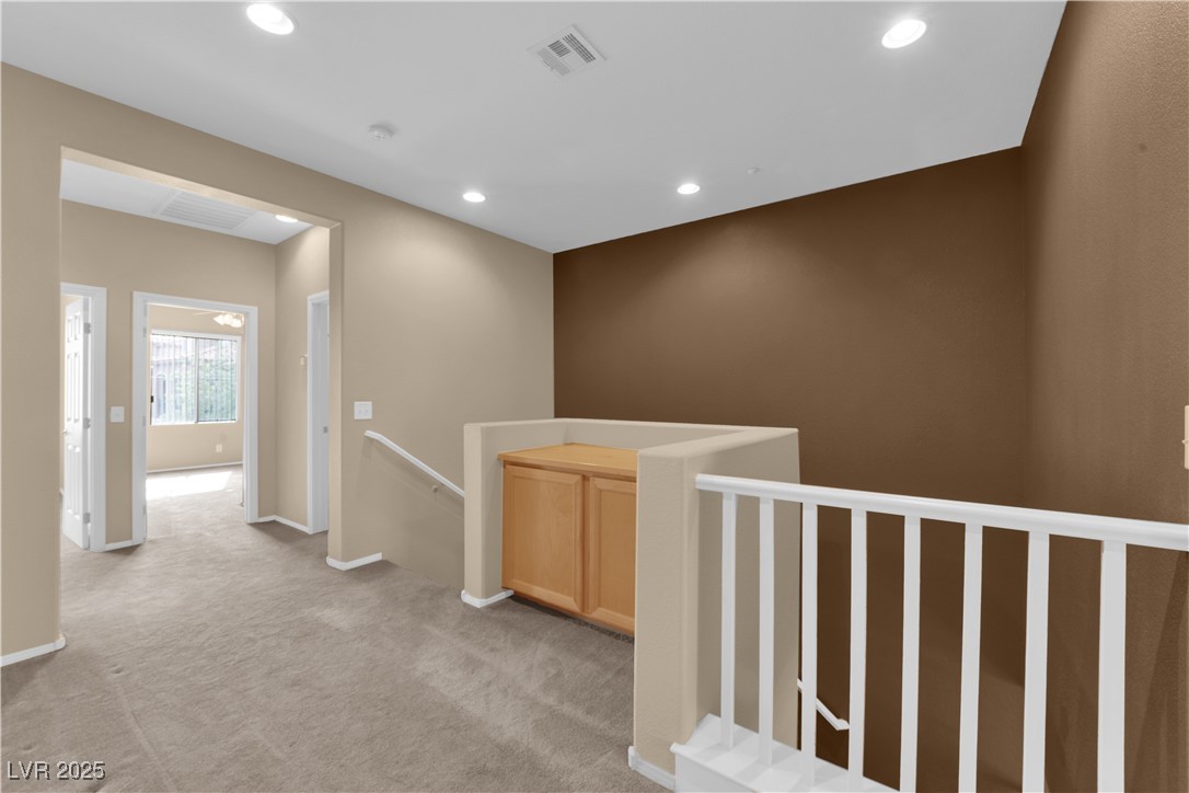 1525 Spiced Wine Avenue 10102