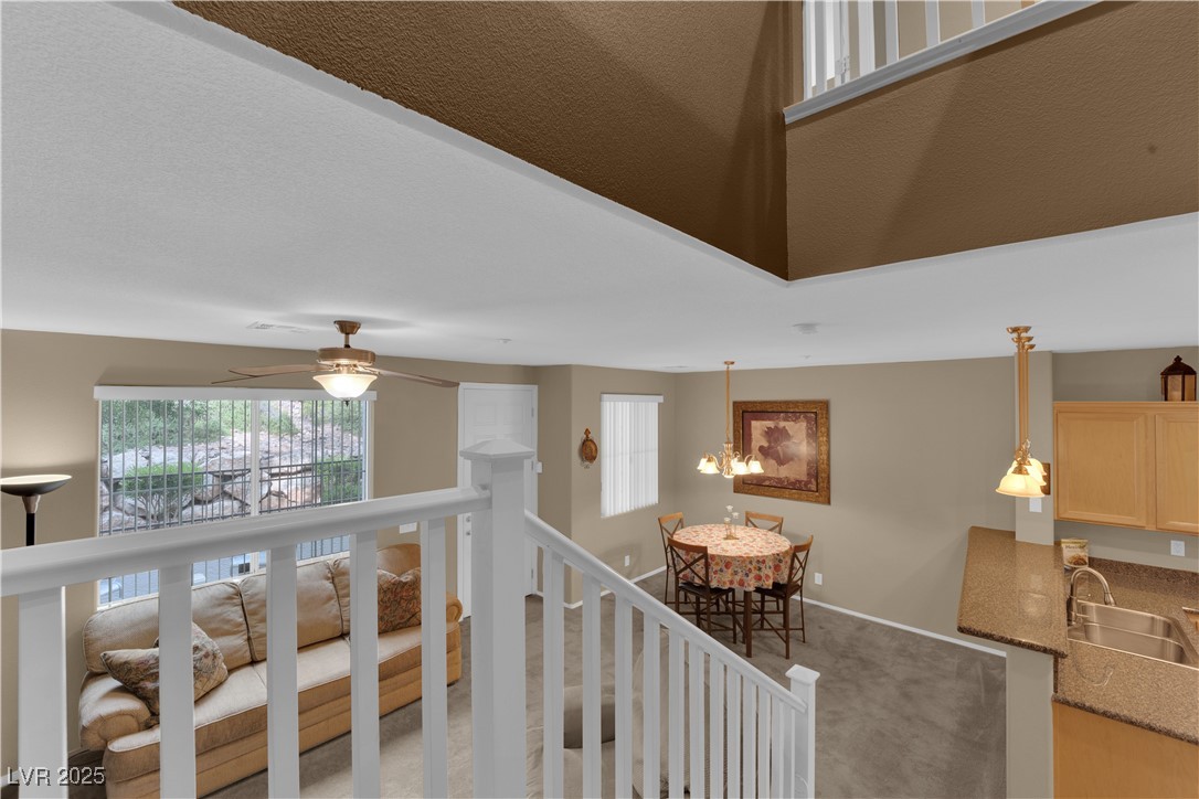 1525 Spiced Wine Avenue 10102