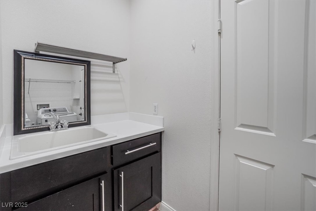 11334 Colinward Avenue