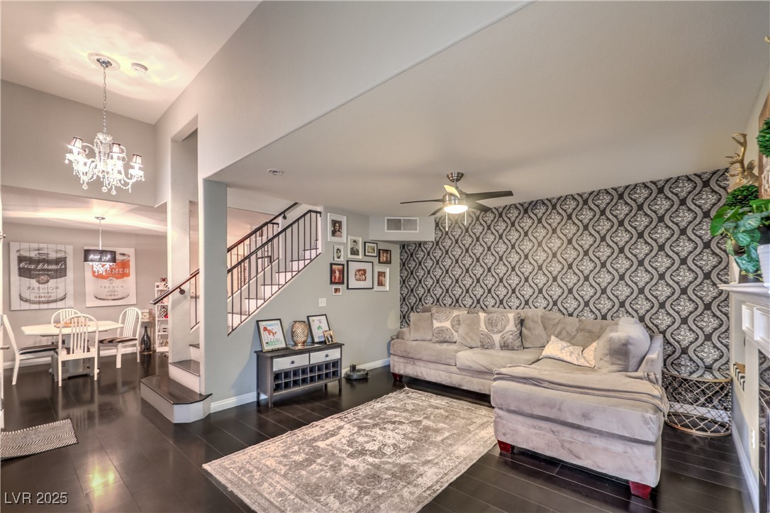 2906 Apogee Lane