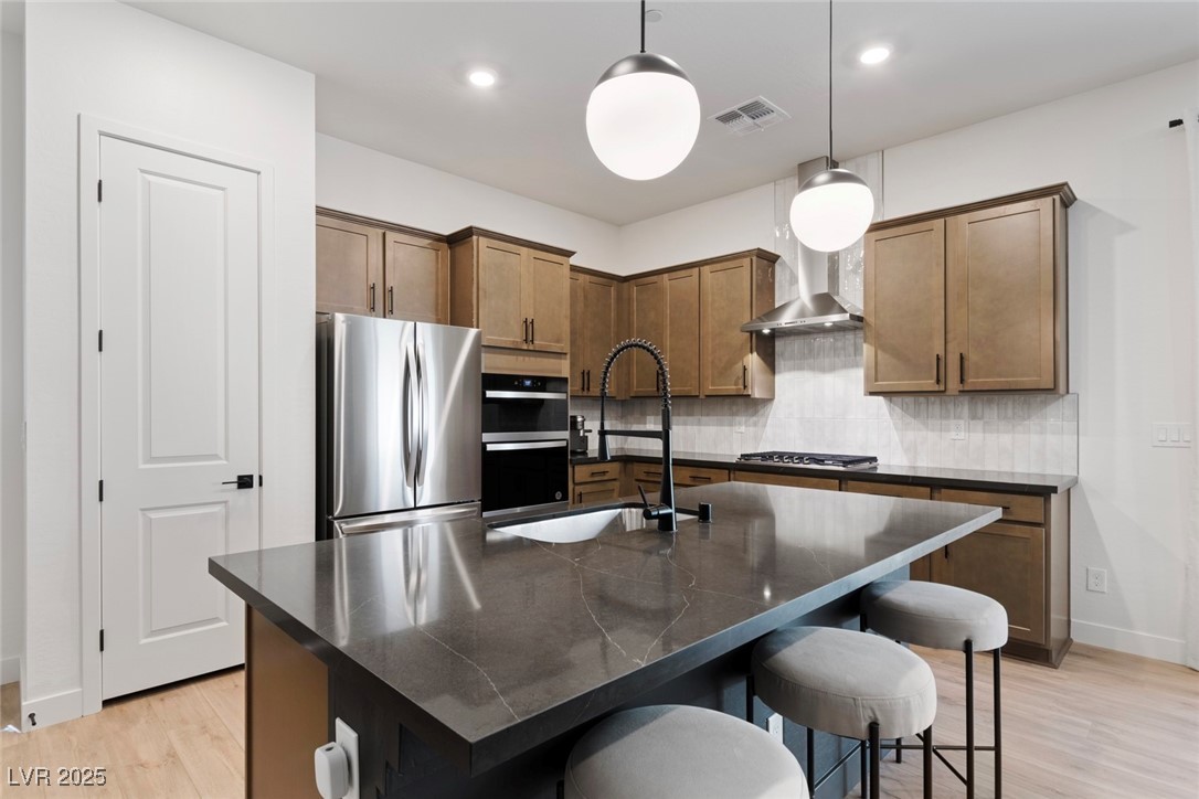 1563 Rock Kestrel Street