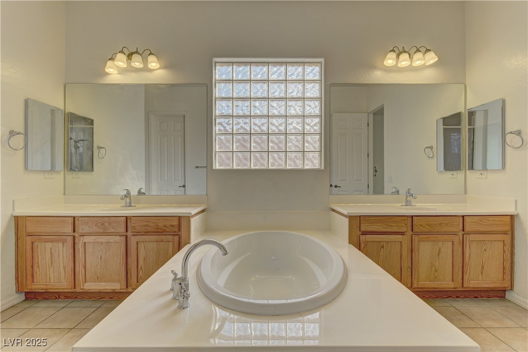 225 Palmetto Pointe Drive